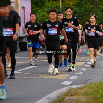 Runner Photo 3918650