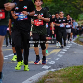 Runner Photo 3918705