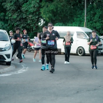 Runner Photo 3918710