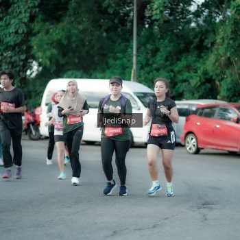 Runner Photo 3918736