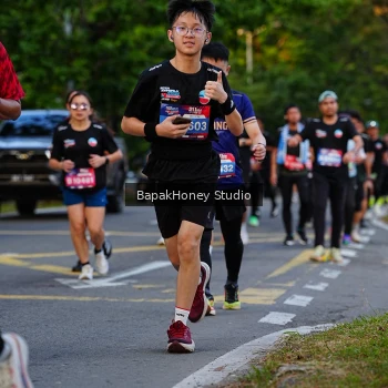 Runner Photo 3918892