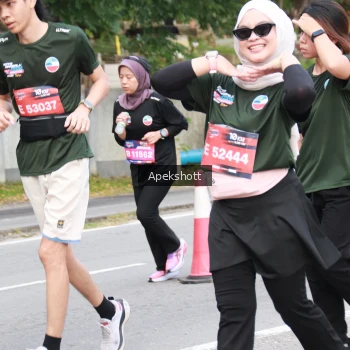 Runner Photo 3918899