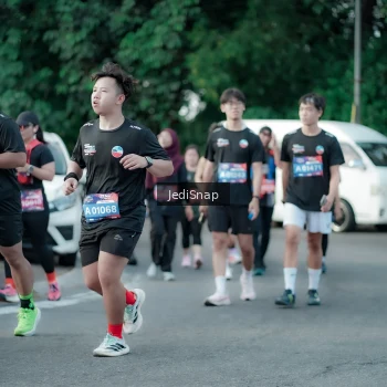Runner Photo 3918943
