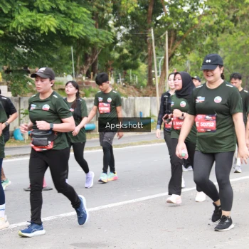 Runner Photo 3918990