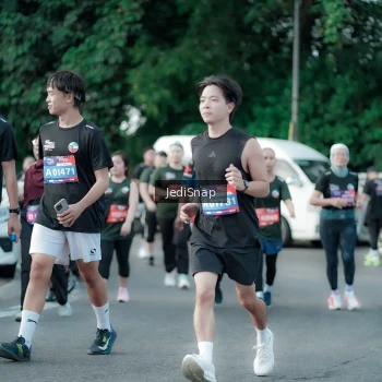 Runner Photo 3918994