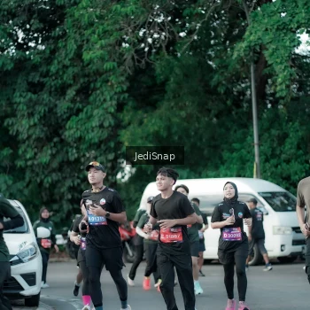 Runner Photo 3919241