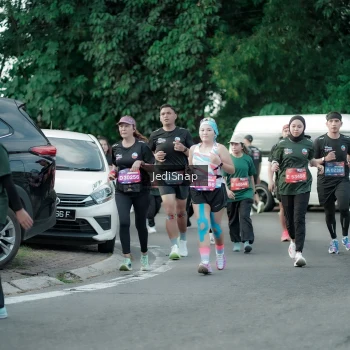 Runner Photo 3919432