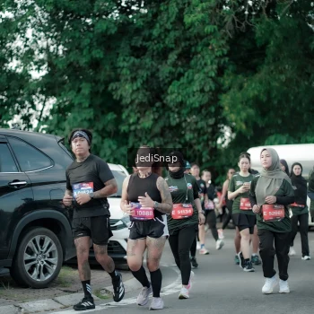 Runner Photo 3919555