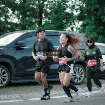 Runner Photo 3919575