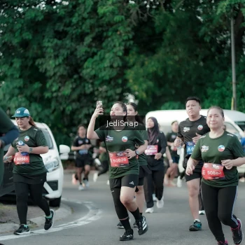 Runner Photo 3919628