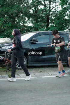 Runner Photo 3919713