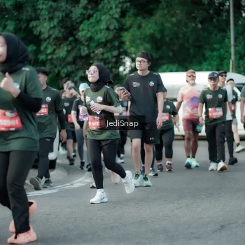 Runner Photo 3919909