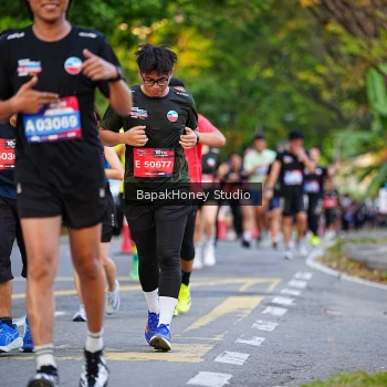 Runner Photo 3920012