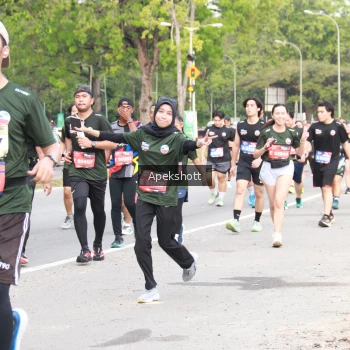 Runner Photo 3920027