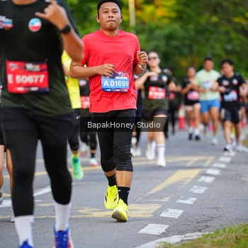 Runner Photo 3920065