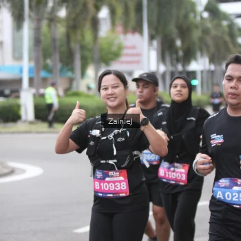 Runner Photo 3920195
