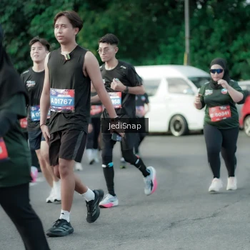 Runner Photo 3920300