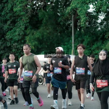 Runner Photo 3920317