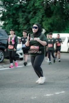 Runner Photo 3920348
