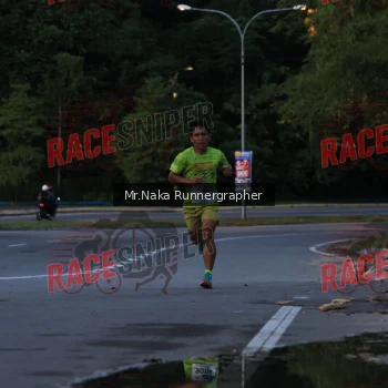 Runner Photo 392042