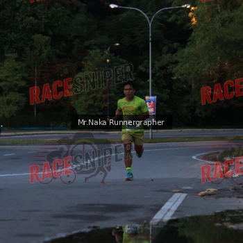 Runner Photo 392043