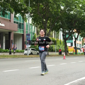 Runner Photo 3920454