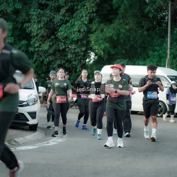 Runner Photo 3920473