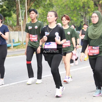Runner Photo 3920525
