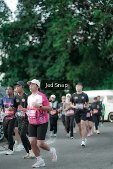 Runner Photo 3920557