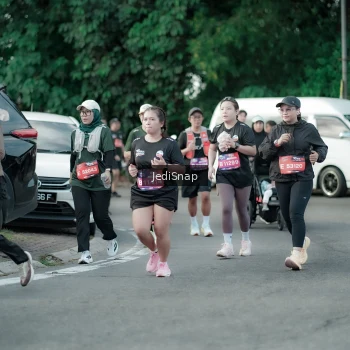 Runner Photo 3920598