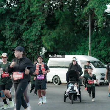 Runner Photo 3920611