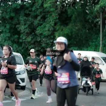 Runner Photo 3920615