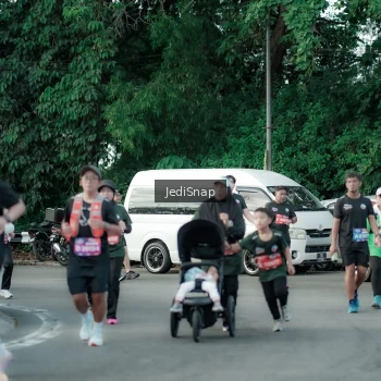 Runner Photo 3920626