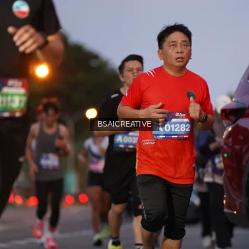 Runner Photo 3920700