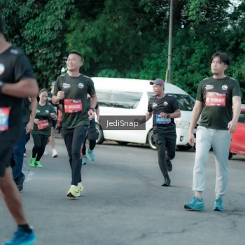 Runner Photo 3920727