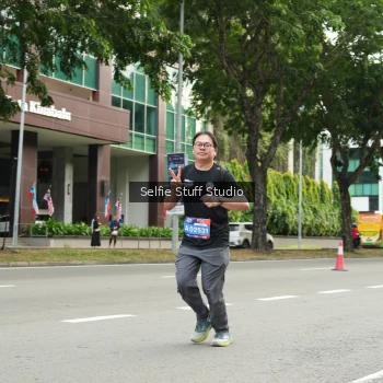 Runner Photo 3920741