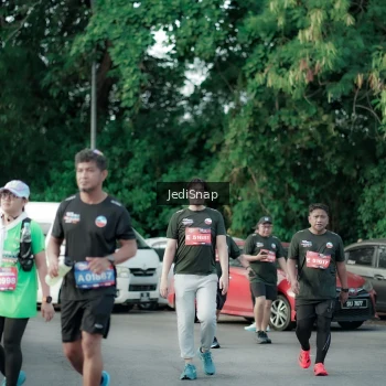 Runner Photo 3920742