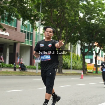 Runner Photo 3920755