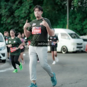 Runner Photo 3920772