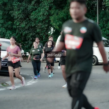 Runner Photo 3920816