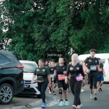 Runner Photo 3920858
