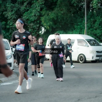 Runner Photo 3920876