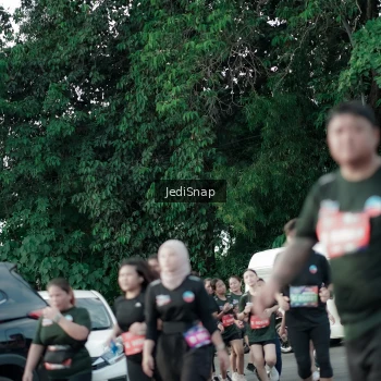 Runner Photo 3920892