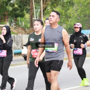 Runner Photo 3920906