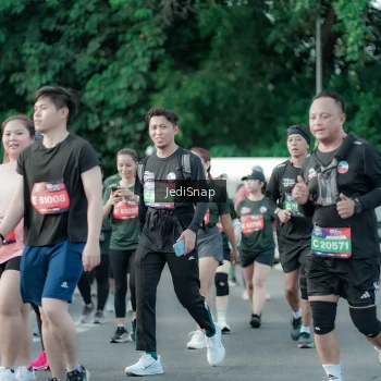 Runner Photo 3920974