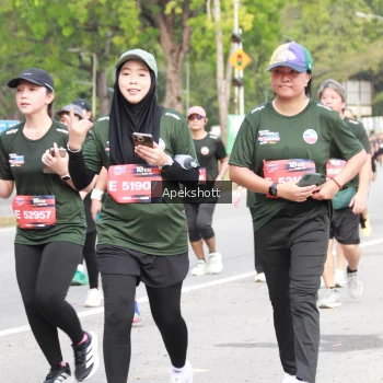 Runner Photo 3920994