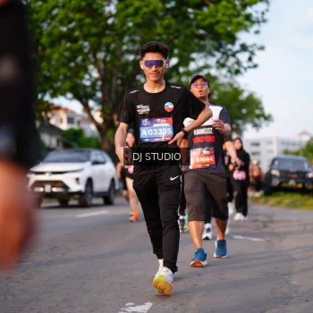 Runner Photo 3921015
