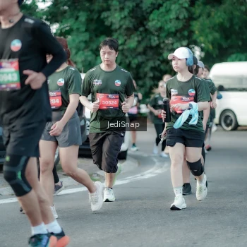 Runner Photo 3921019