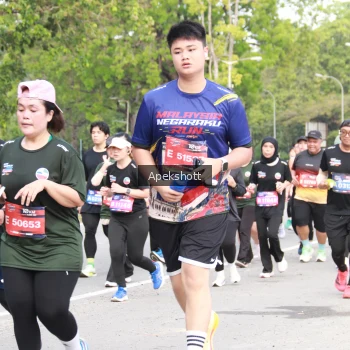 Runner Photo 3921037