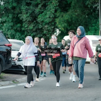 Runner Photo 3921066